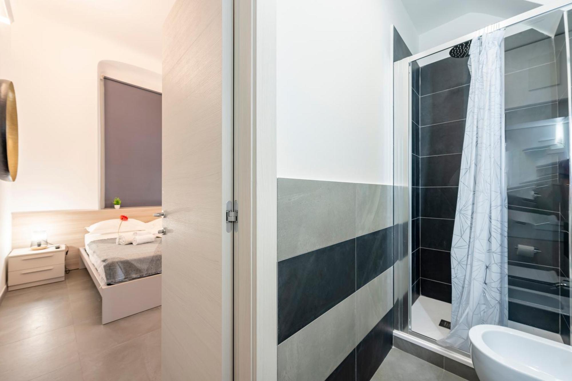 Giannini House Next To Aquarium - Happy Rentals Genoa Bagian luar foto